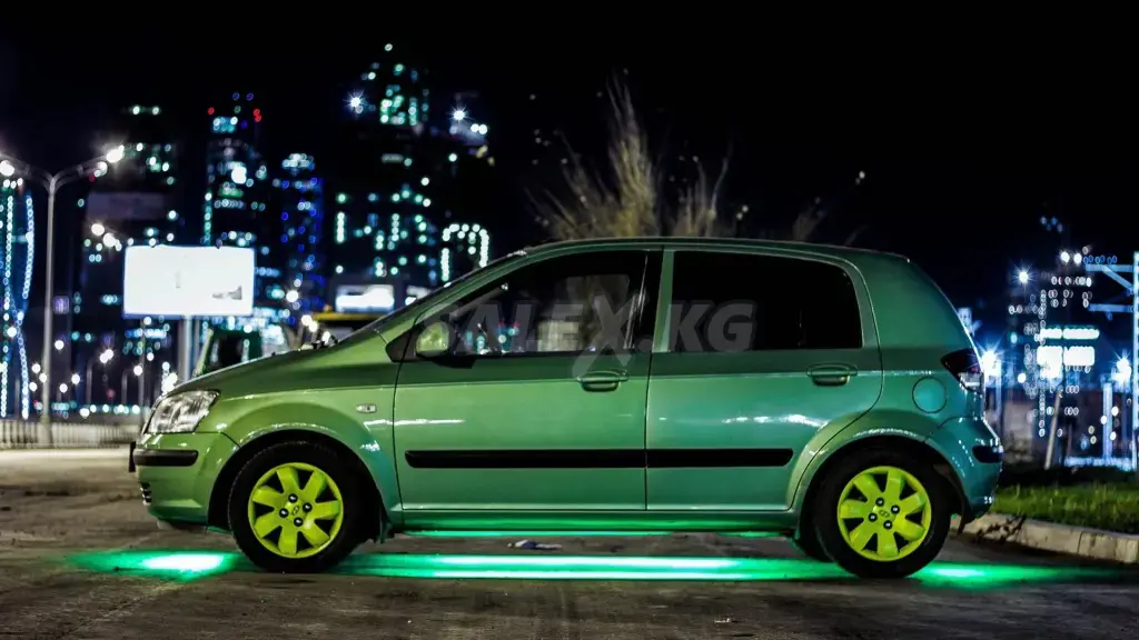 Huyndai Getz 2003, зеленный