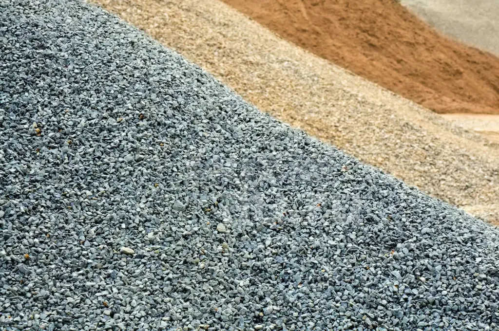 Песок, щебень, отсев с доставкой